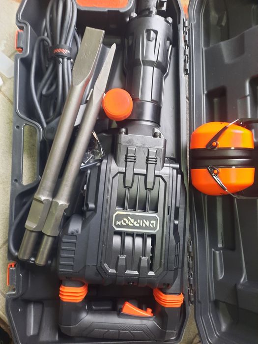 ОРЕНДА Відбійний молоток.