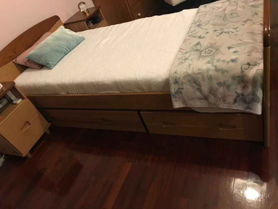 Mobília Juvenil - Berço e Cama