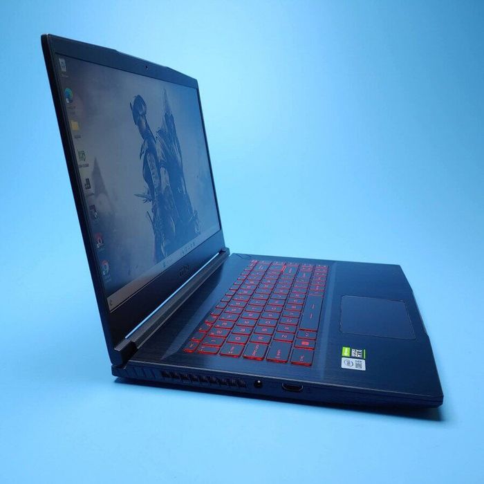 Супер Игровой Ноутбук/Видеокарта RTX 3060/ Киберпанк, Сталкер 2