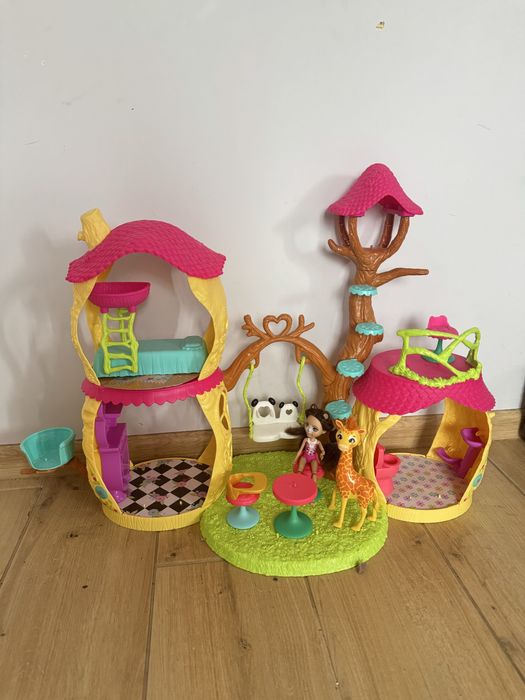 Великий ігровий будиночок Enchantimals Playhouse Panda Mattel