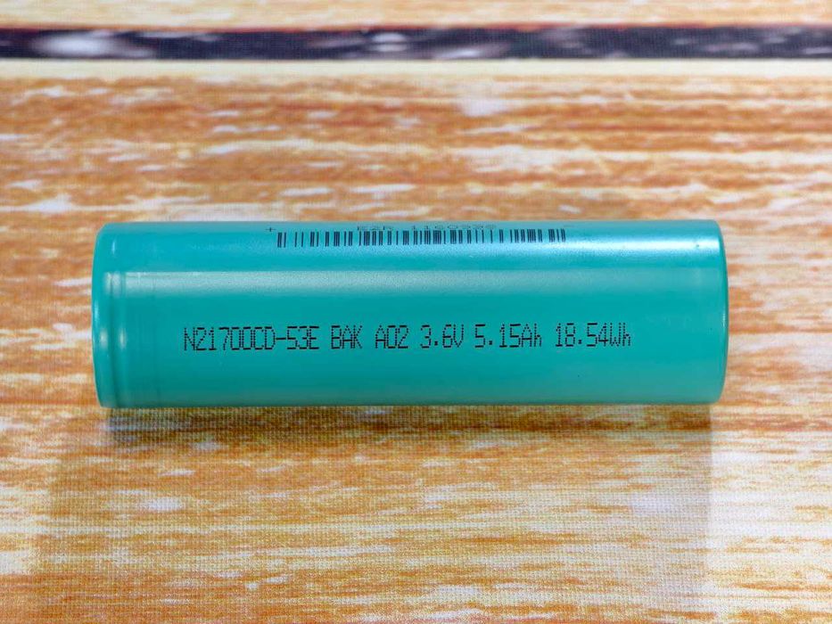 Акумулятор 21700 BAK N21700CD-53E 5300 мА 10.3 А