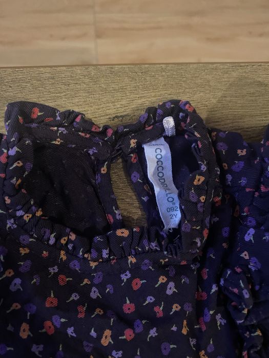 Sprzedam sukienki dla dziewczynki