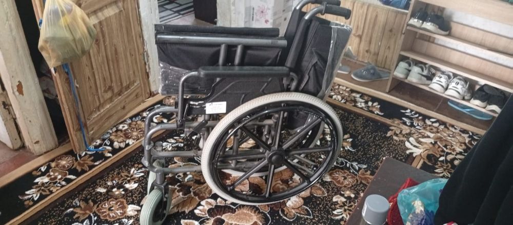 Инвалидное кресло