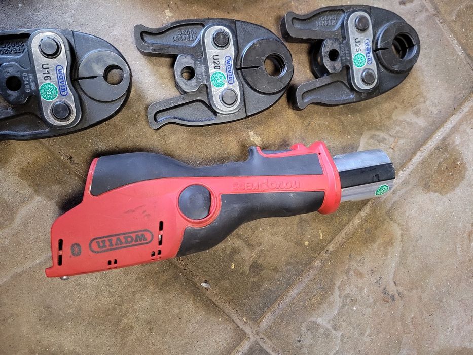 Zaciskarka novopress aco 103