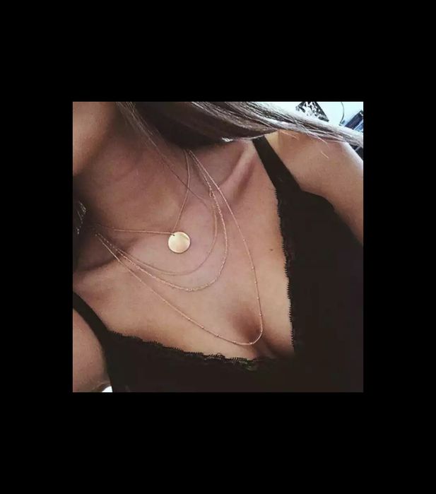 Modne podwójne potrójne łańcuszki