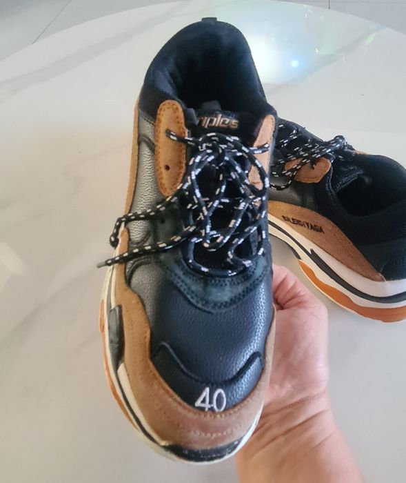 Кросівки (під Balenciaga), 39-40 р.