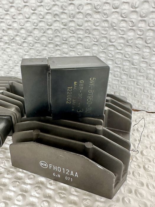 MOSFET OEM Реле регулятор напруги  FH10AA/FH012AA/FH022BA Yamaha, BMW, Triumph, Kawasaki, реле  стартера 5VK-81950-30/5VK-81950-40