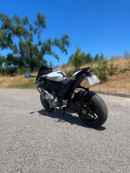 CF Moto 675 SR-R