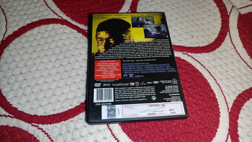 O batedor_Tommy Lee Jones