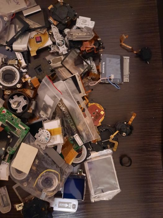 Запчасти для фотоаппаратов