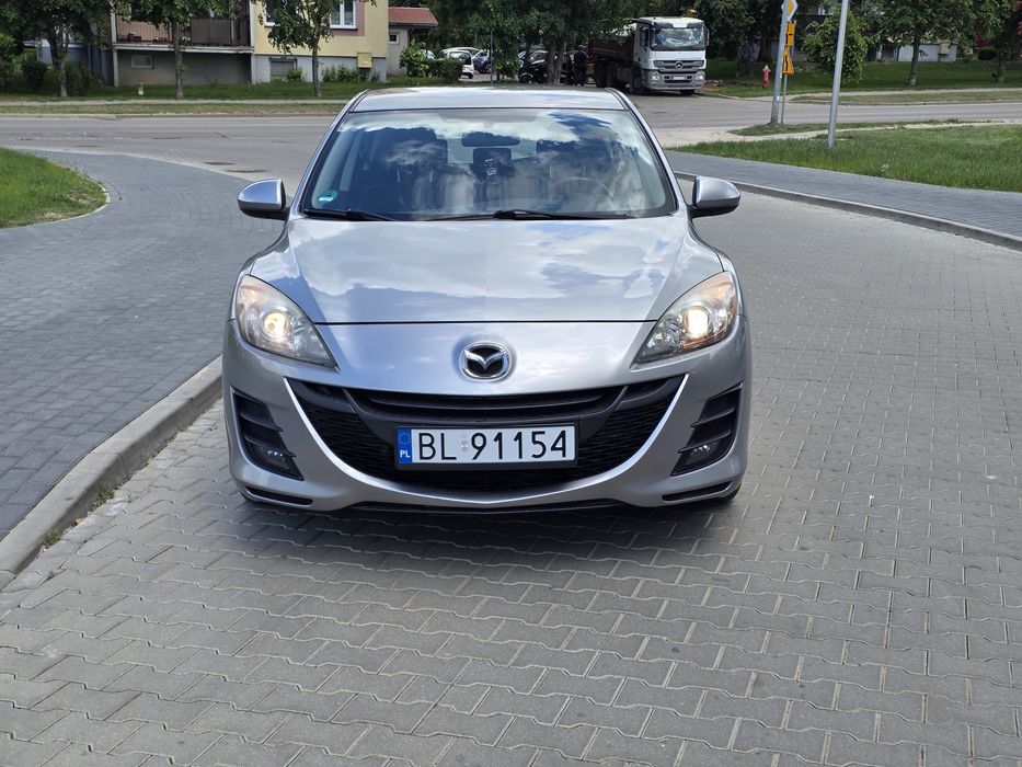 Mazda  2011r, pewne auto