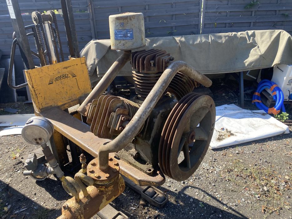 kompresor van 3 tłokowy s1p135
