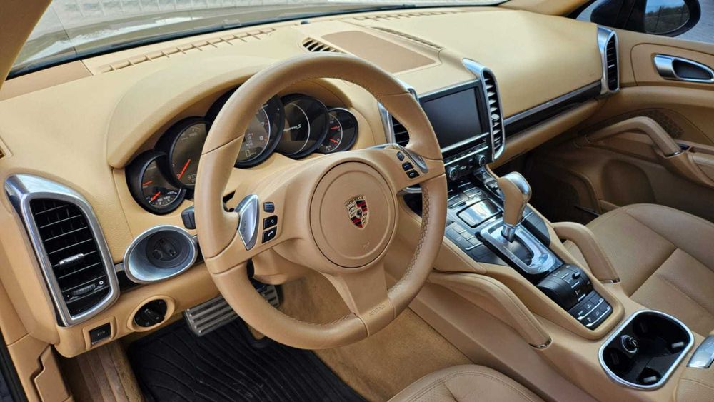 Porsche Cayenne 2010 Гібрид