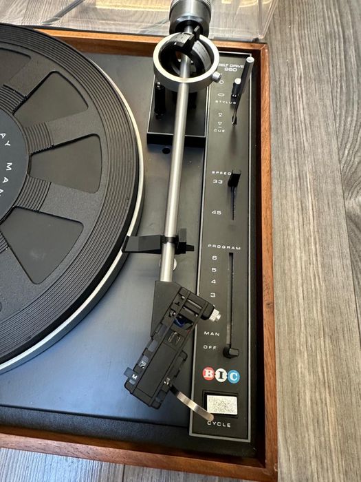 BIC 960 gramofon