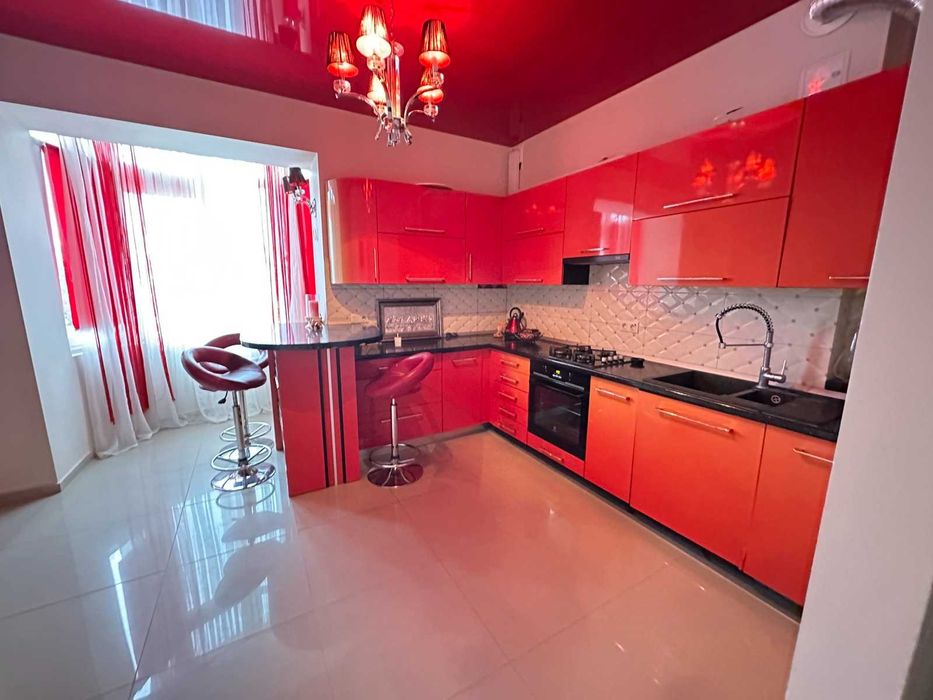 3 кім. вул. Новий світ