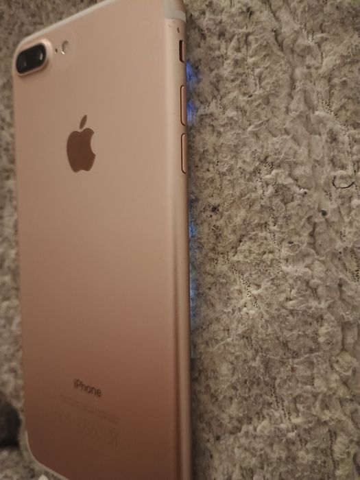 iPhone 7 plus original com bateria 83%