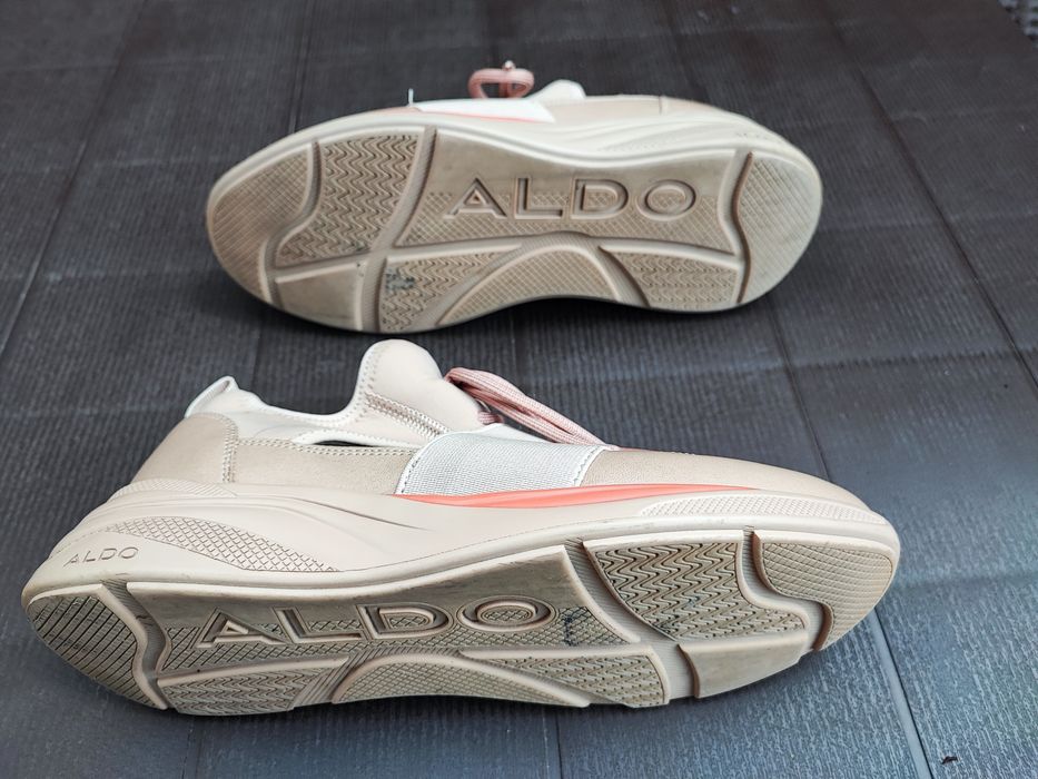 Sapato tipo sapatilha Aldo
