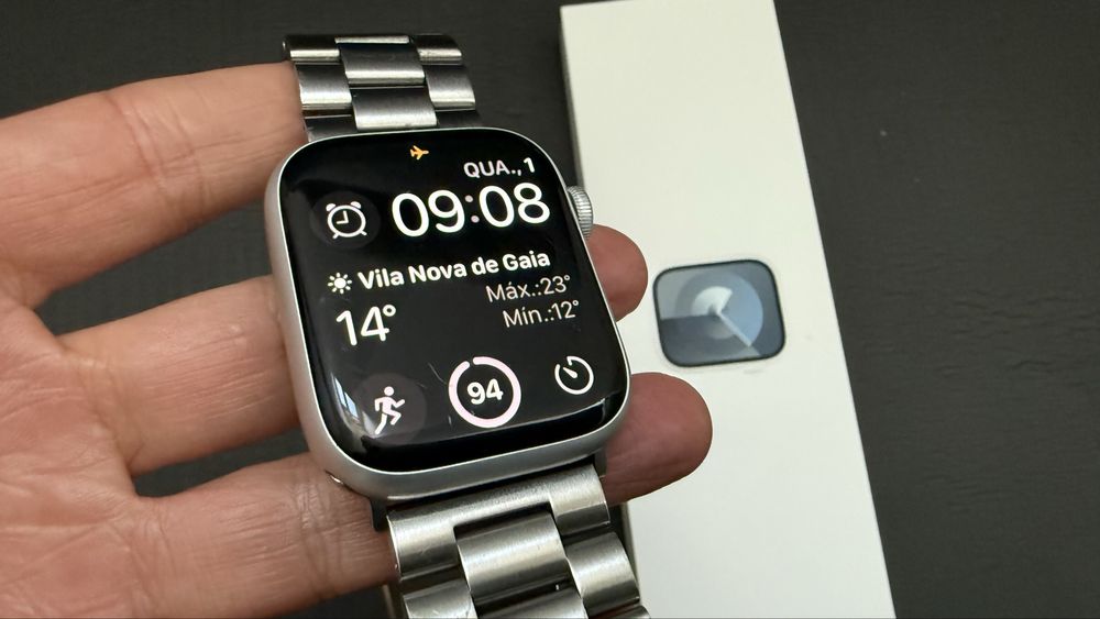 Apple Watch 9 / 45mm / GPS + EXTRAS