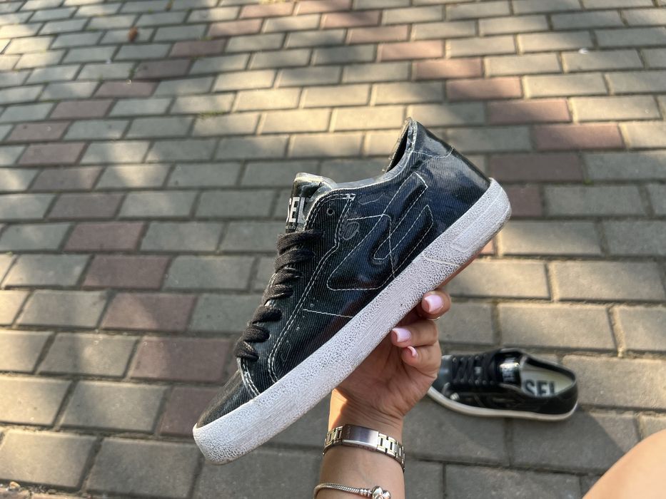 Жіночі кеди Diesel