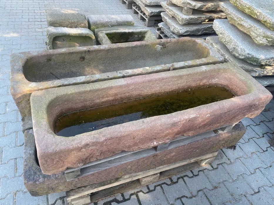 Zabytkowe Koryta Kamienne Z Piaskowca i Granitu