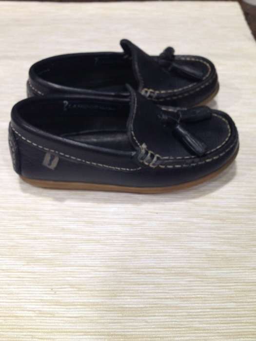 Sapatos Lanidor azuis em pele