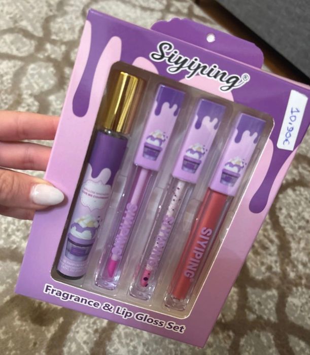 Conjunto gloss + perfume