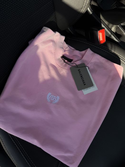 Футболка balenciaga