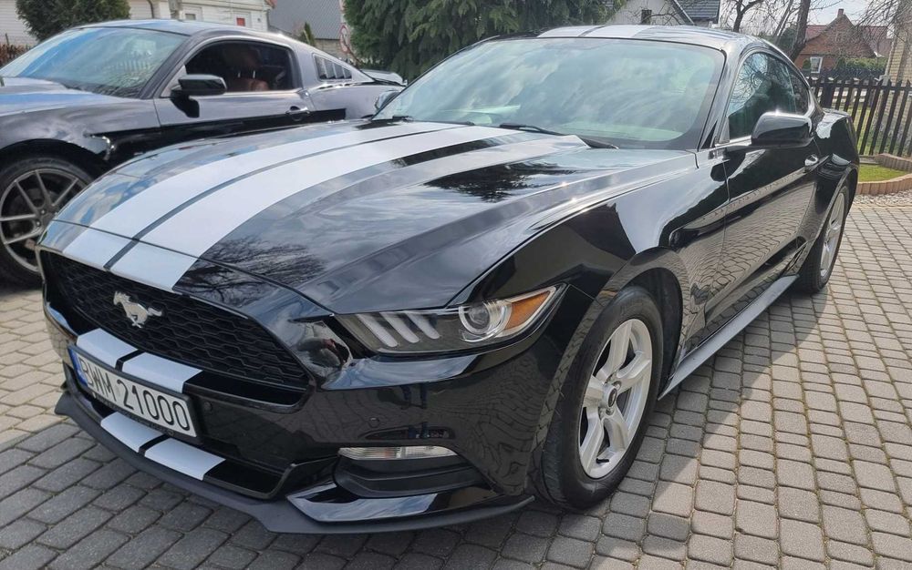 Ford Mustang 3.7 V6 2016 r