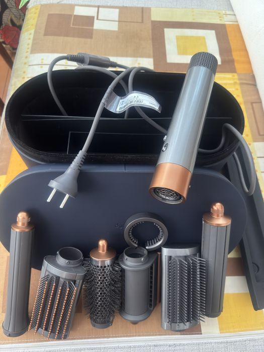 Dyson Airwrap HS05