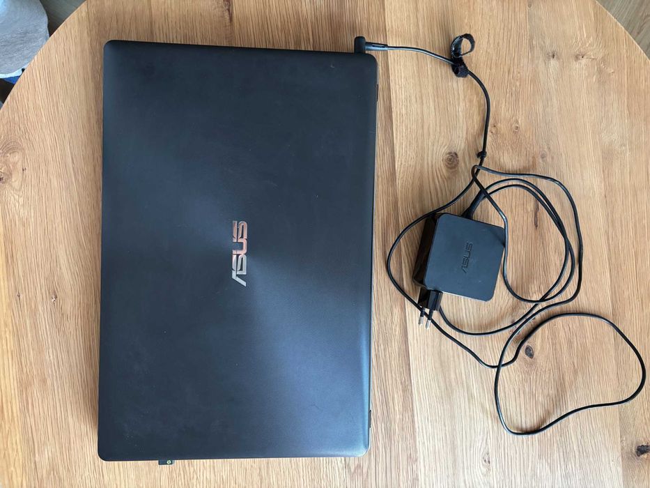 Laptop ASUS R510L X550LD