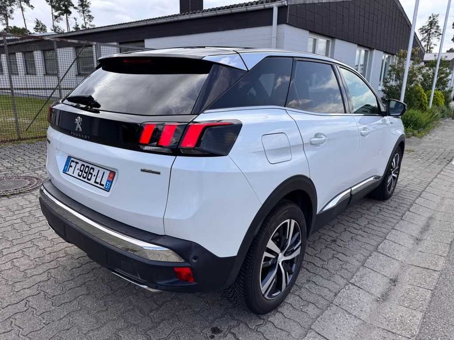 Разборка Peugeot 3008 бампер б/у автозапчастини