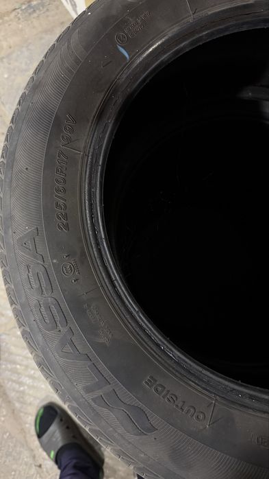 Продам шины Lassa 225.60.R17