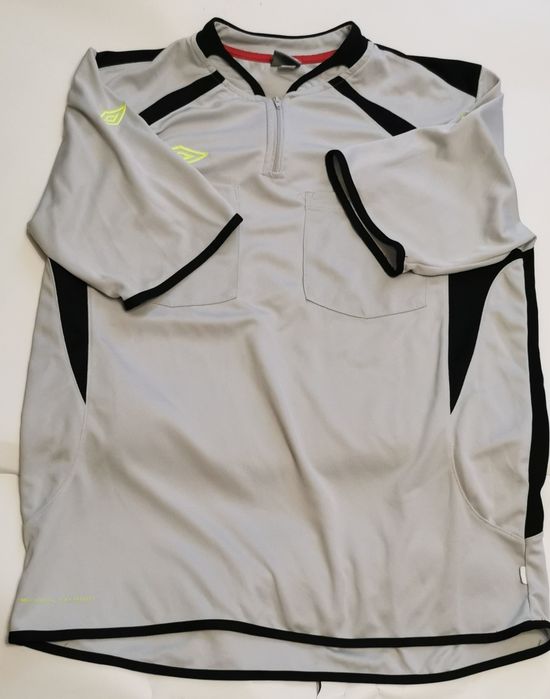 Umbro Official Team Product - Sportowa koszulka roz. L