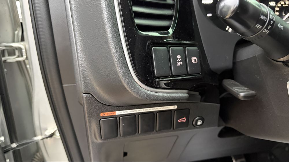 Mitsubihi outlender PHEV