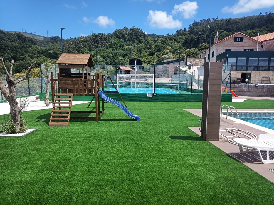 Relva artificial, venda e aplicação