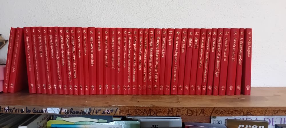 Coleção de livros ( testemunhos contemporâneos)