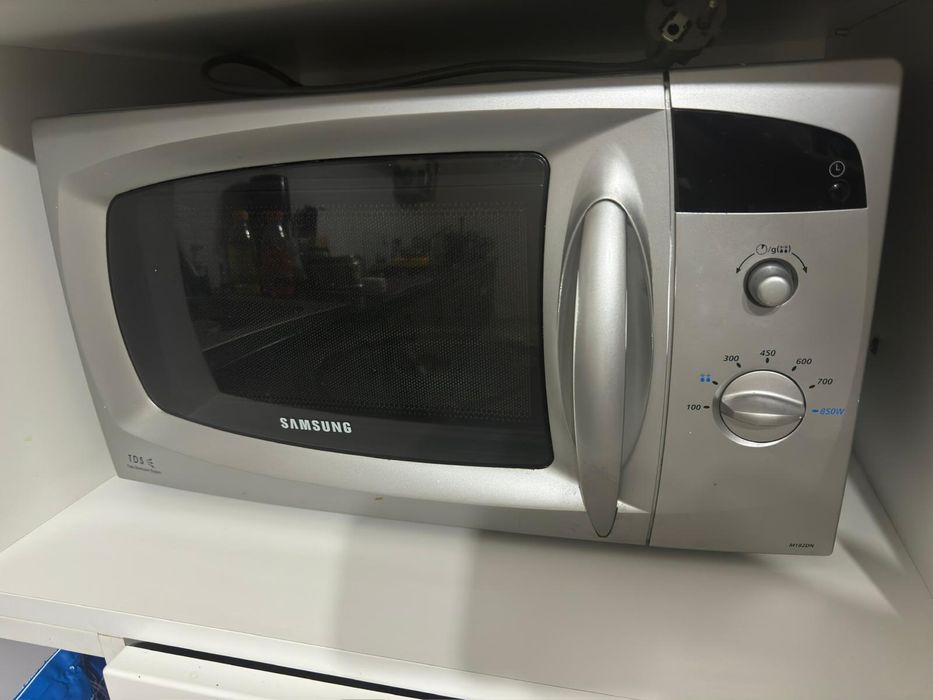 Kuchenka mikrofalowa samsung