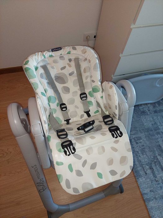 Cadeira de refeição chicco polly progres5