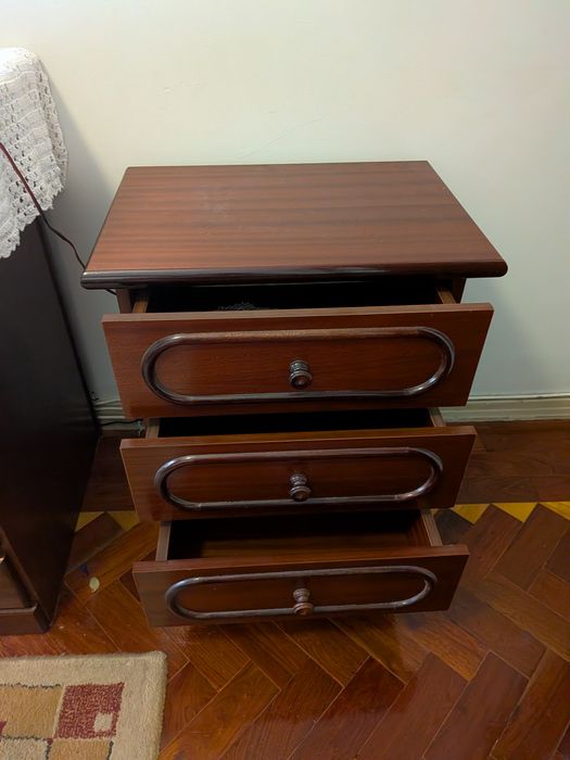 Mesa de cabeceira