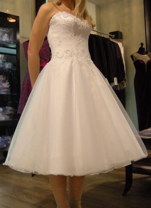 Piękna Suknia ślubna i nie tylko PRISCILLA