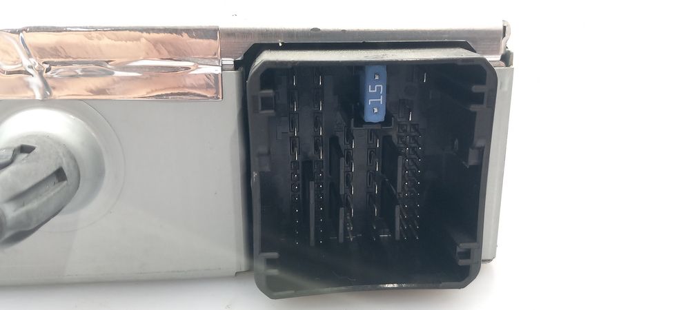 Rádio / auto-rádio PEUGEOT 208