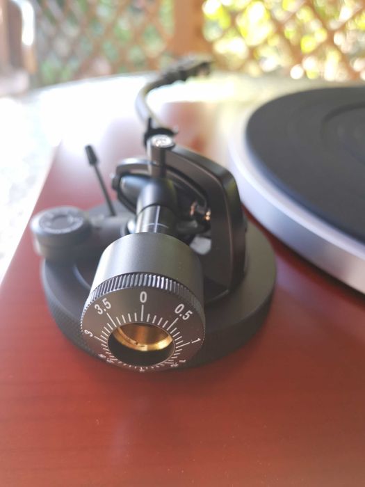 Gramofon Music Hall MMF-1.5 plus wkładka