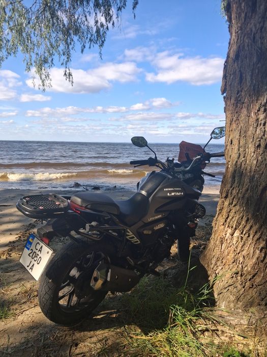 Продаю Lifan kpt 200