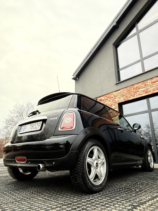 Mini Cooper r56 | 2010 r | 1.6 16V 125 KM | Automat | 160 tys. km ...