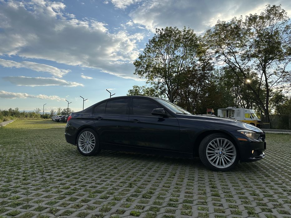 BMW 328i xDrive F30 Luxury Line