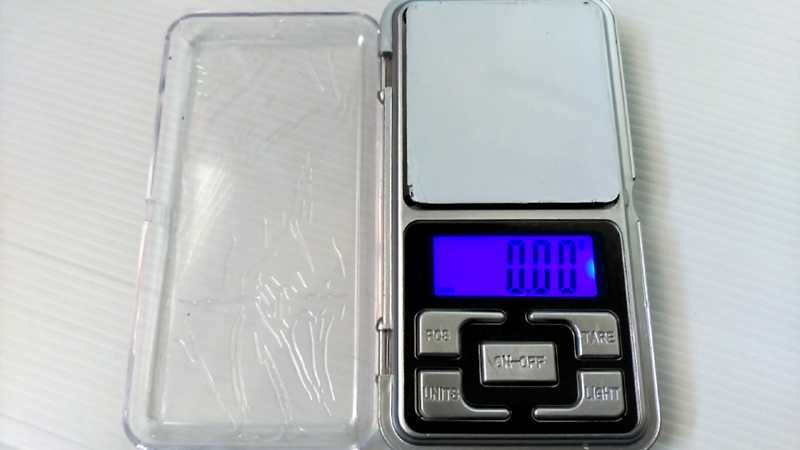 Mini balança digital de bolso 0.00 - 200 gr.