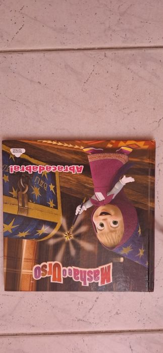 Livro Masha e o Urso