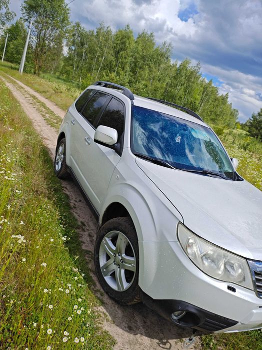 Subaru Forester 2010 2,5