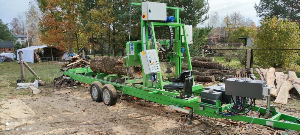 Tartak mobilny , trak tasmowy