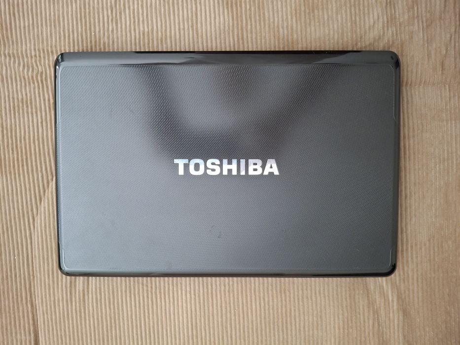 Toshiba Satellite A665-11T 3D + NVIDIA 3D Vision + Blu-ray – Kit completo